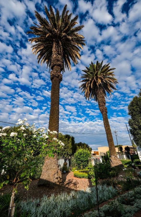 Rose Acres Guest House Parys Dış mekan fotoğraf